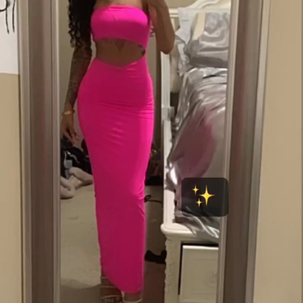 skims pink cutout dress